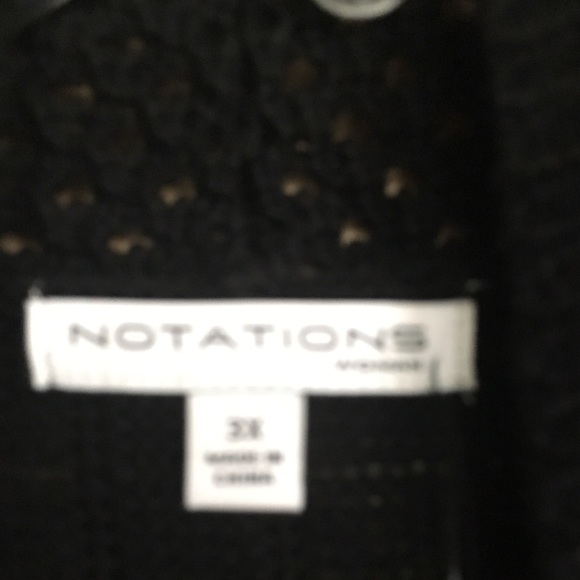 Sweater - Picture 4 of 4